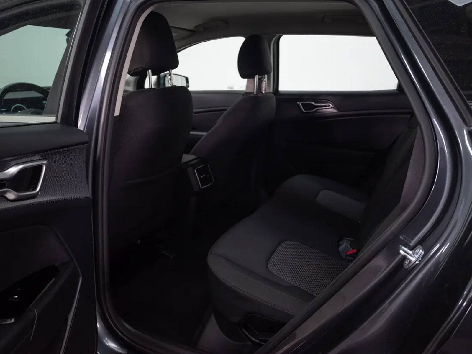 Kia SPORTAGE 2023 - Imagen 14 de 20