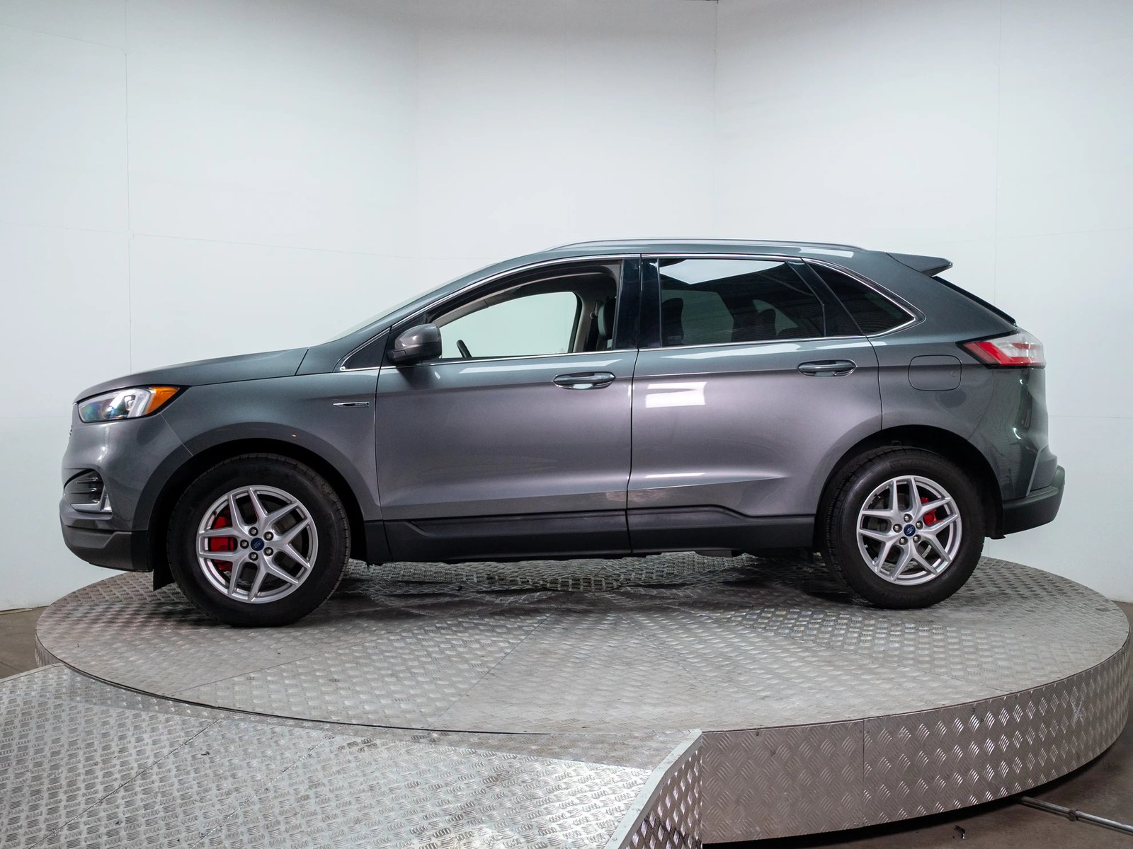 Ford EDGE 2023 - Imagen 7 de 18
