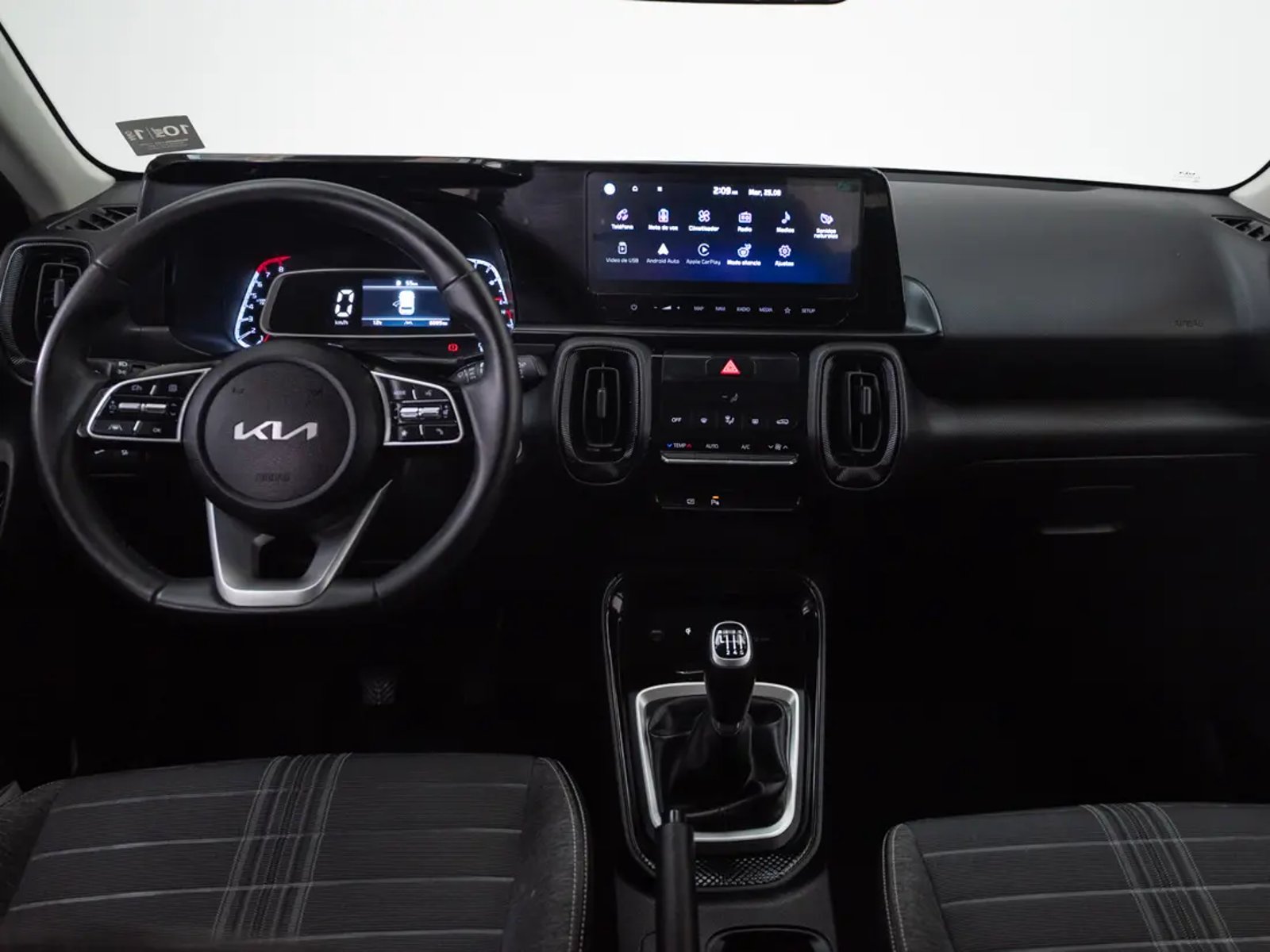 Kia SONET 2025 - Imagen 15 de 19
