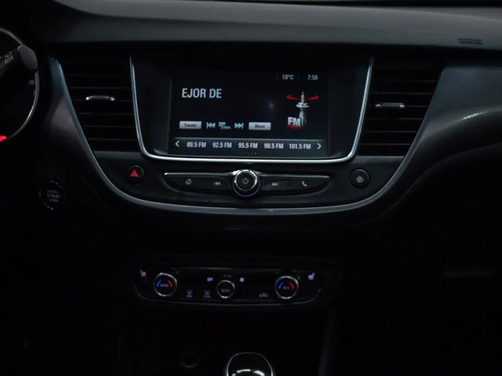 OPEL CROSSLAND 2020 - Imagen 18 de 19