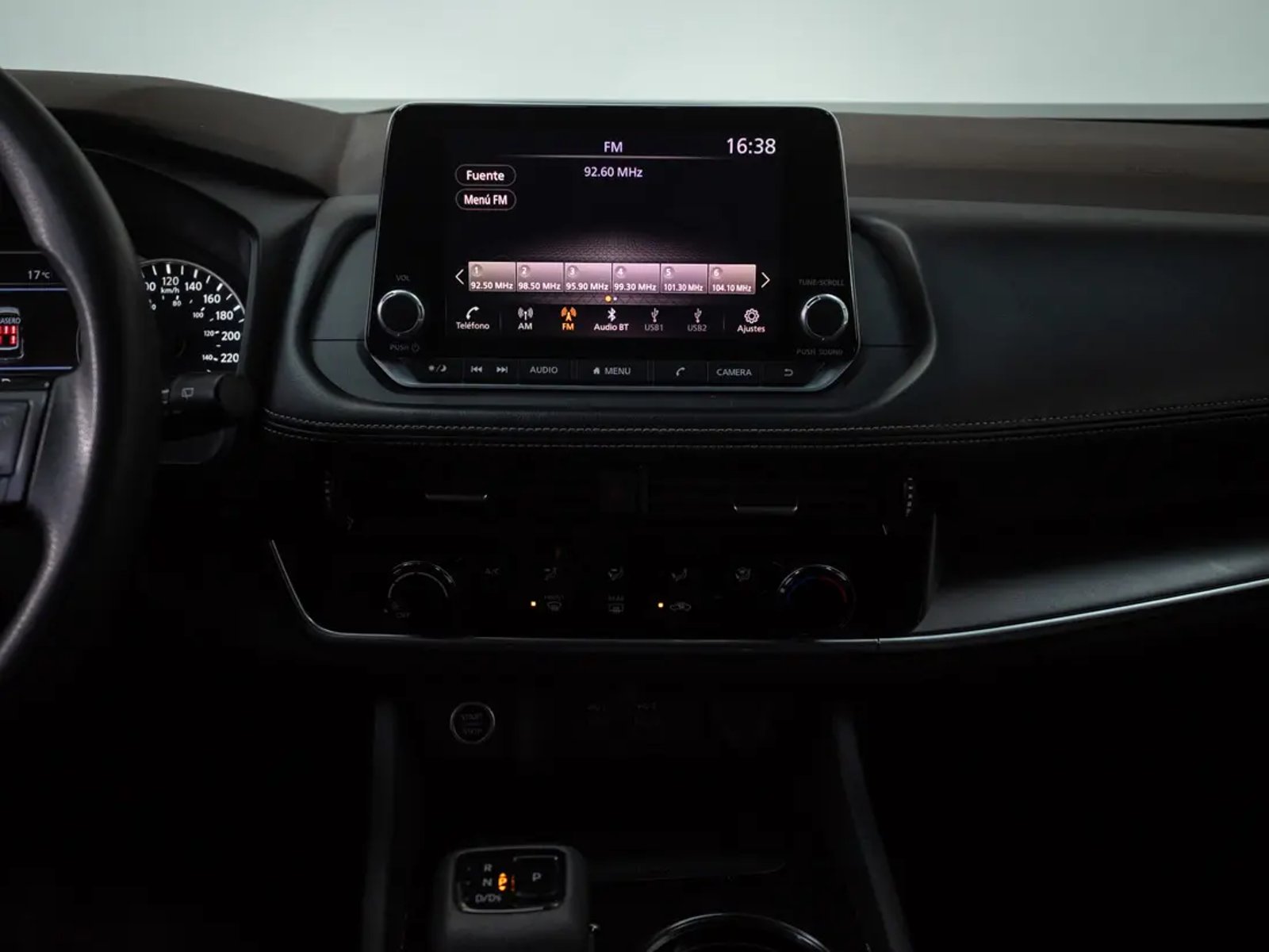 NISSAN X-TRAIL 2024 - Imagen 14 de 20