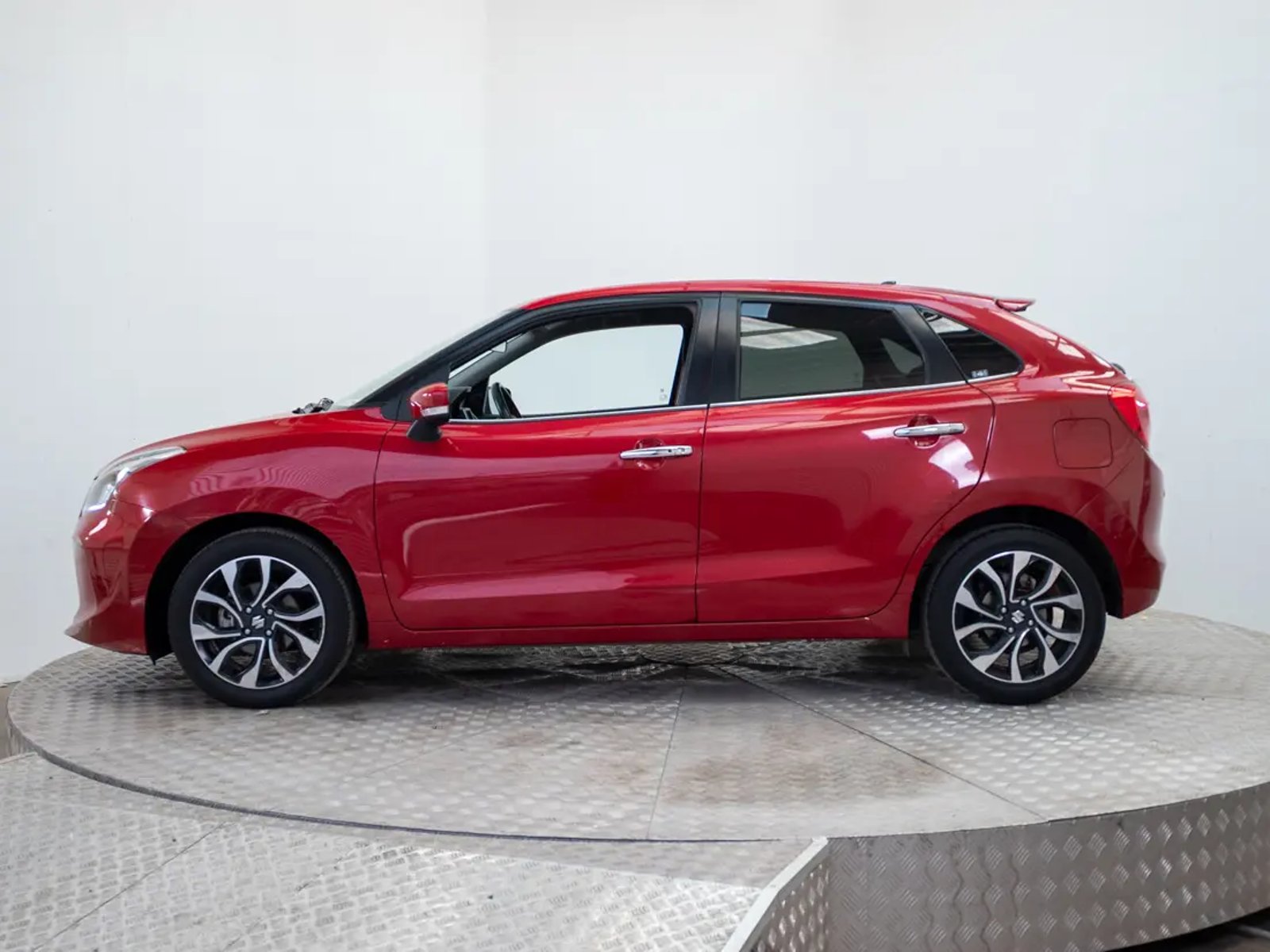 Suzuki BALENO 2022 - Foto 4 de 20
