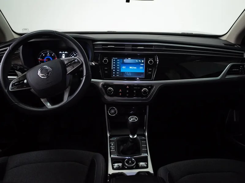 SsangYong KORANDO 2024 - Imagen 15 de 20