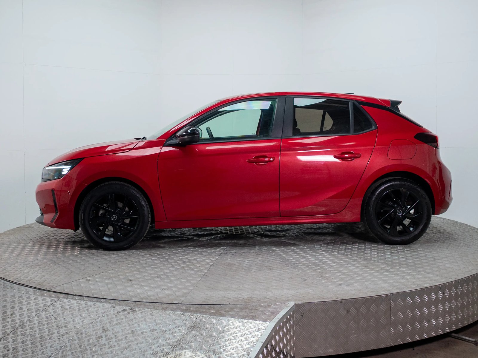 Opel CORSA 2024 - Foto 4 de 18