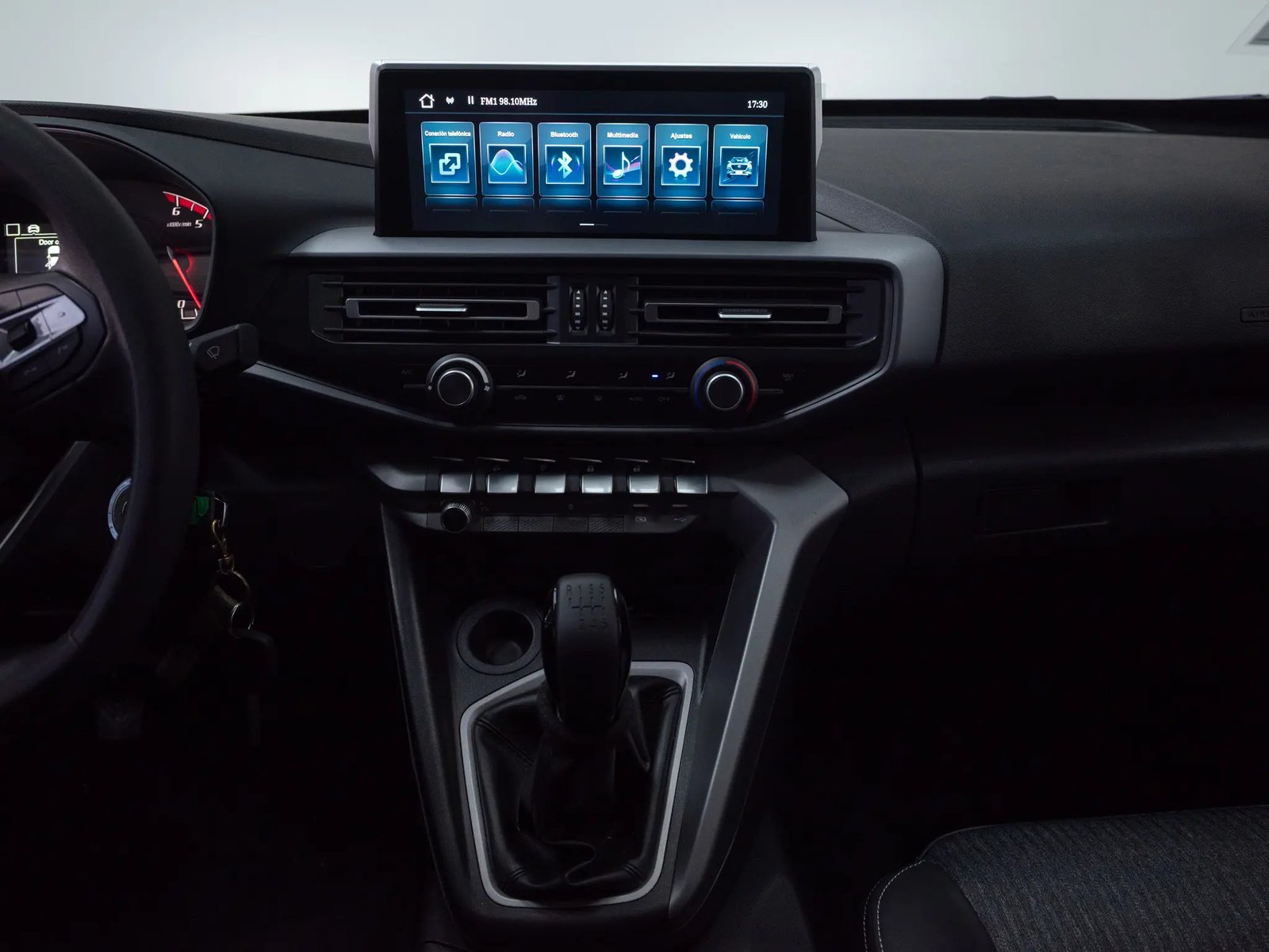CHANGAN HUNTER 2026 - Imagen 11 de 14