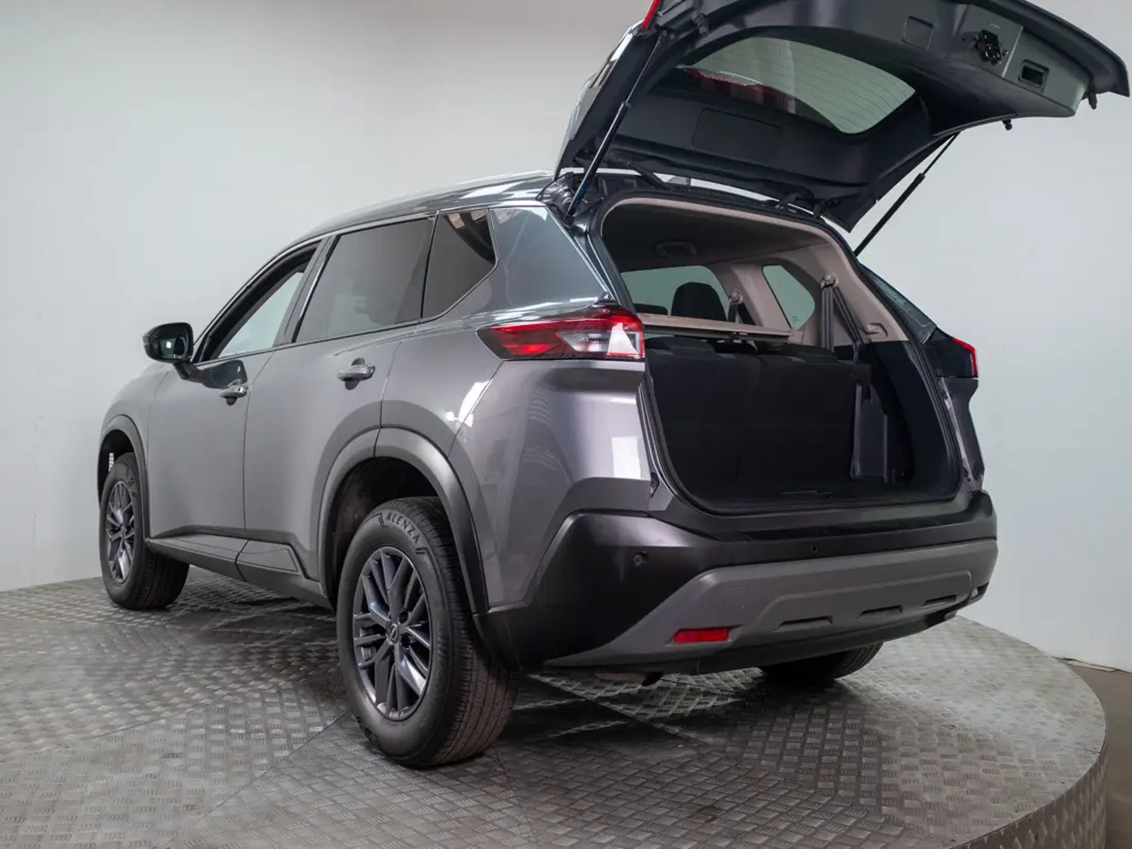 NISSAN X-TRAIL 2025 - Imagen 13 de 20