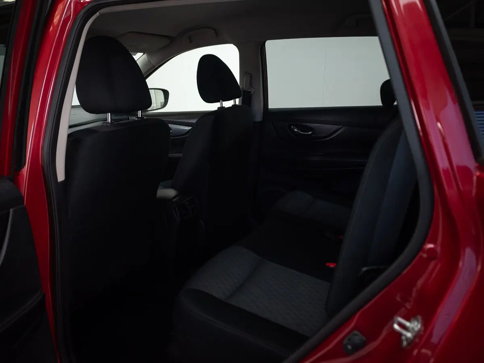 NISSAN X-TRAIL 2023 - Imagen 14 de 18