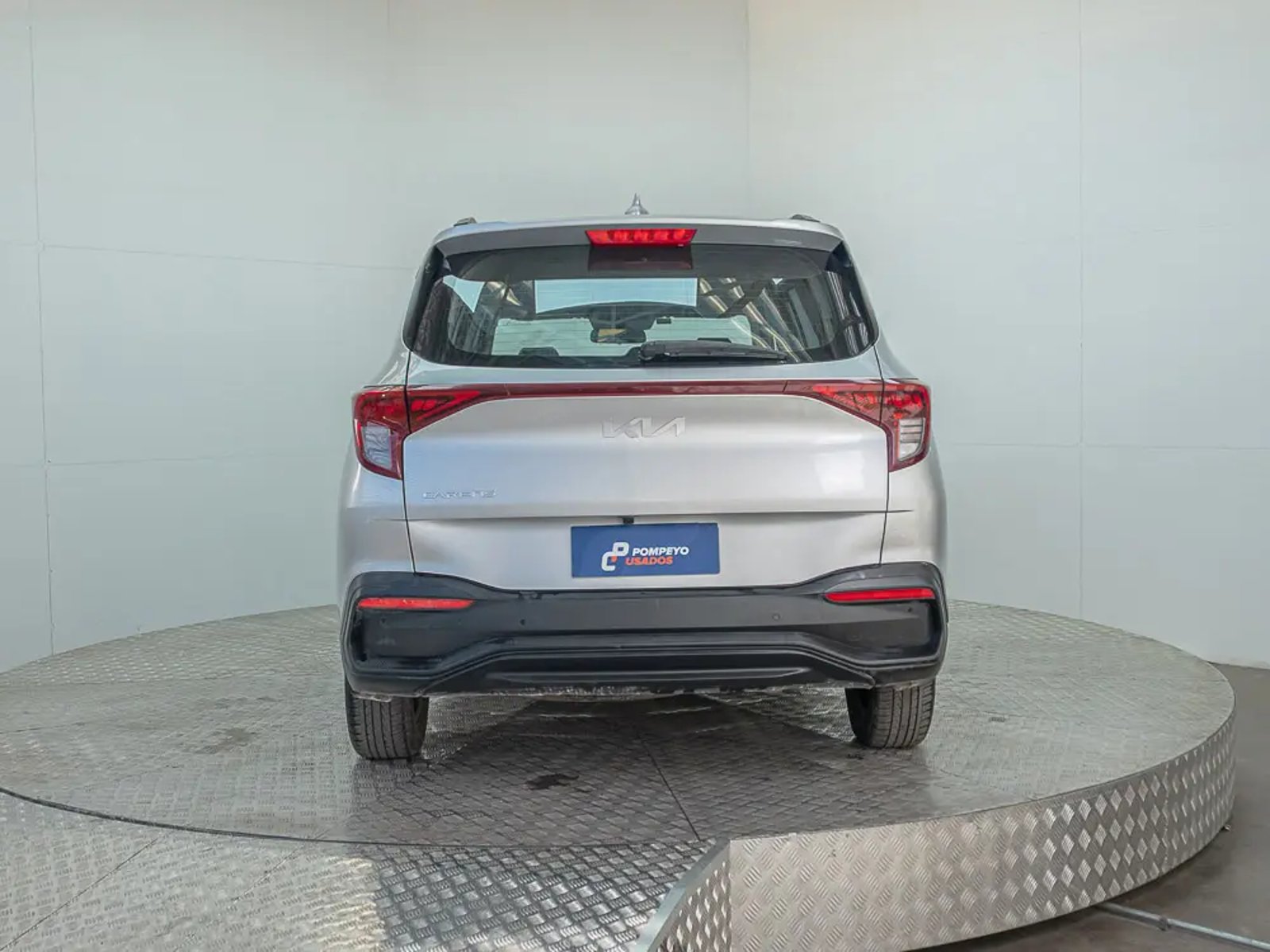 KIA CARENS 2023 - Imagen 6 de 15