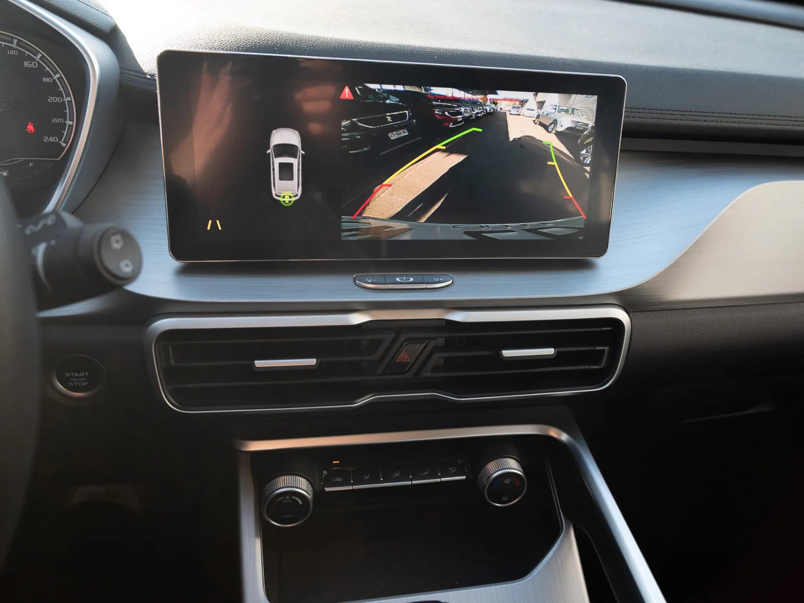 GEELY COOLRAY 2022 - Imagen 13 de 16