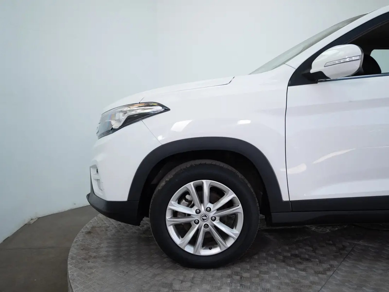 DFSK SUV 560 2022 - Imagen 17 de 19