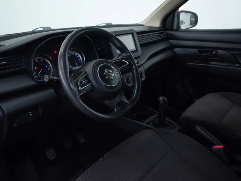 Suzuki ERTIGA 2022 - Imagen 11 de 17