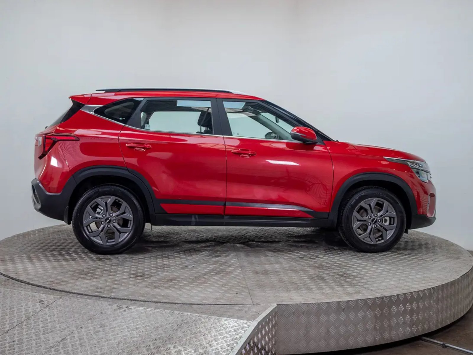 Kia SELTOS 2025 - Imagen 8 de 19