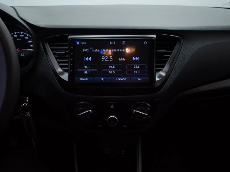 Hyundai ACCENT 2024 - Imagen 16 de 20