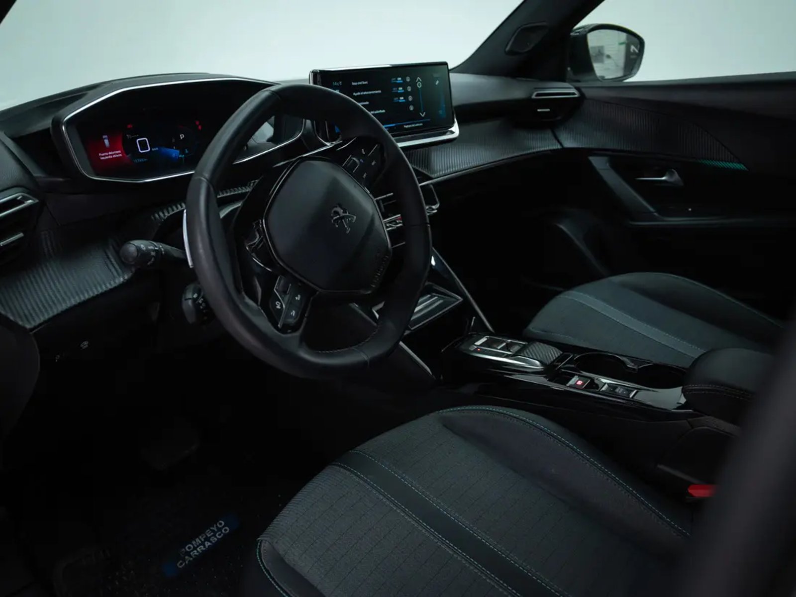 PEUGEOT NEW 2008 2023 - Imagen 3 de 16