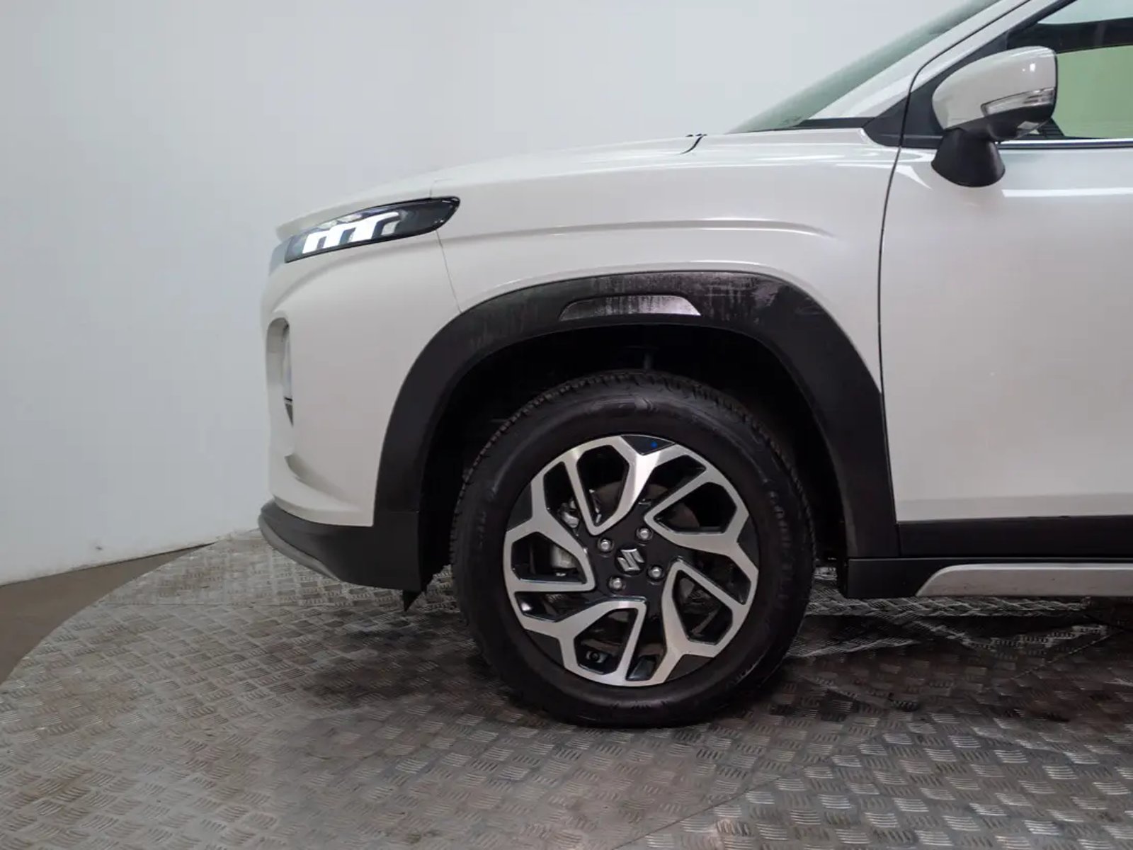 Suzuki FRONX 2025 - Imagen 17 de 19