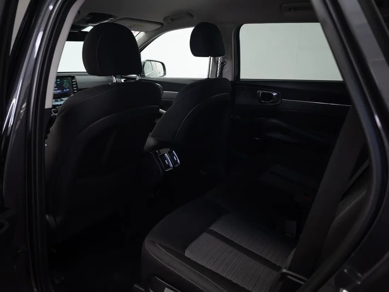 Kia SORENTO 2023 - Imagen 14 de 20