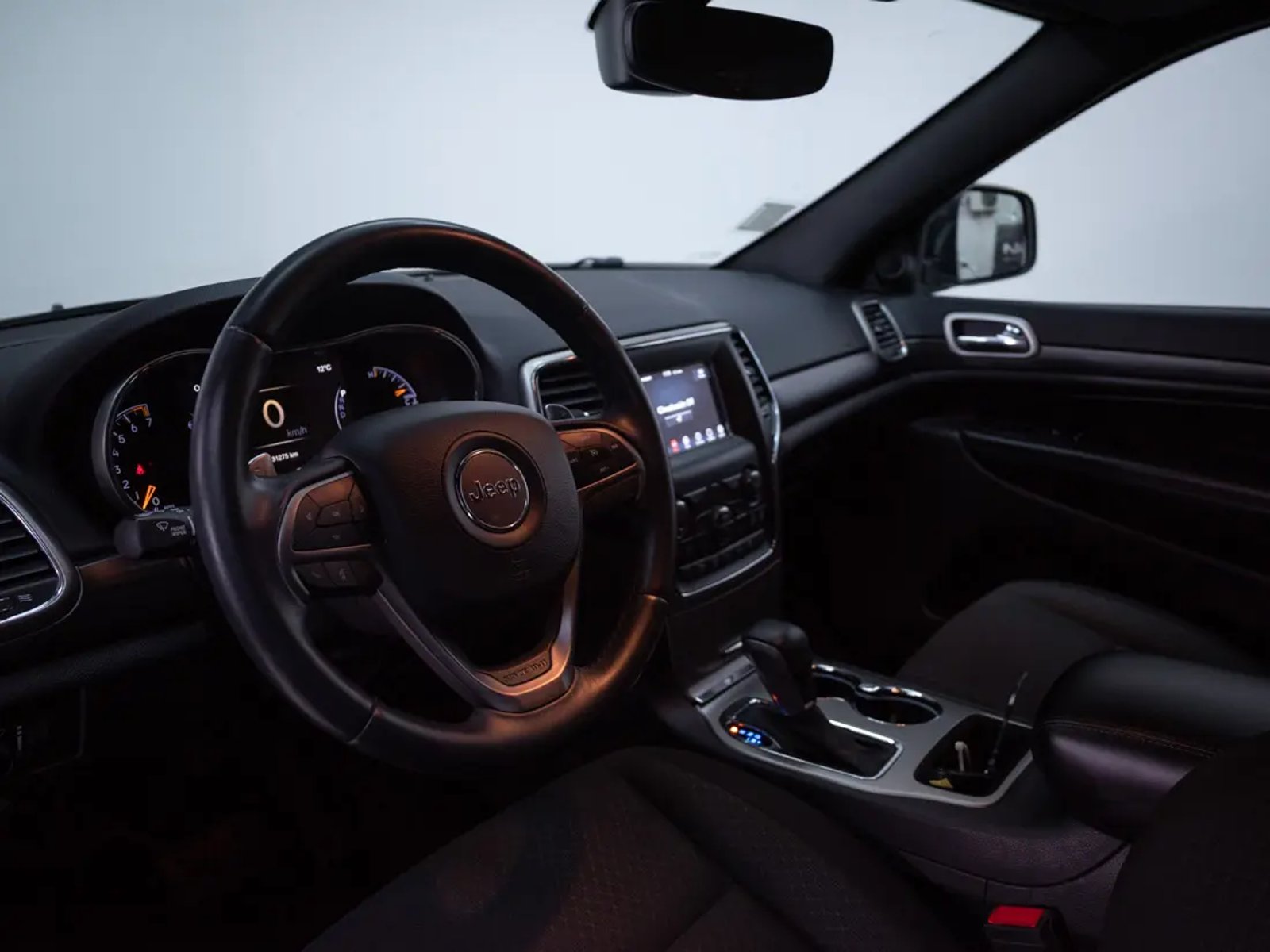 Jeep GRAND CHEROKEE 2020 - Imagen 11 de 18