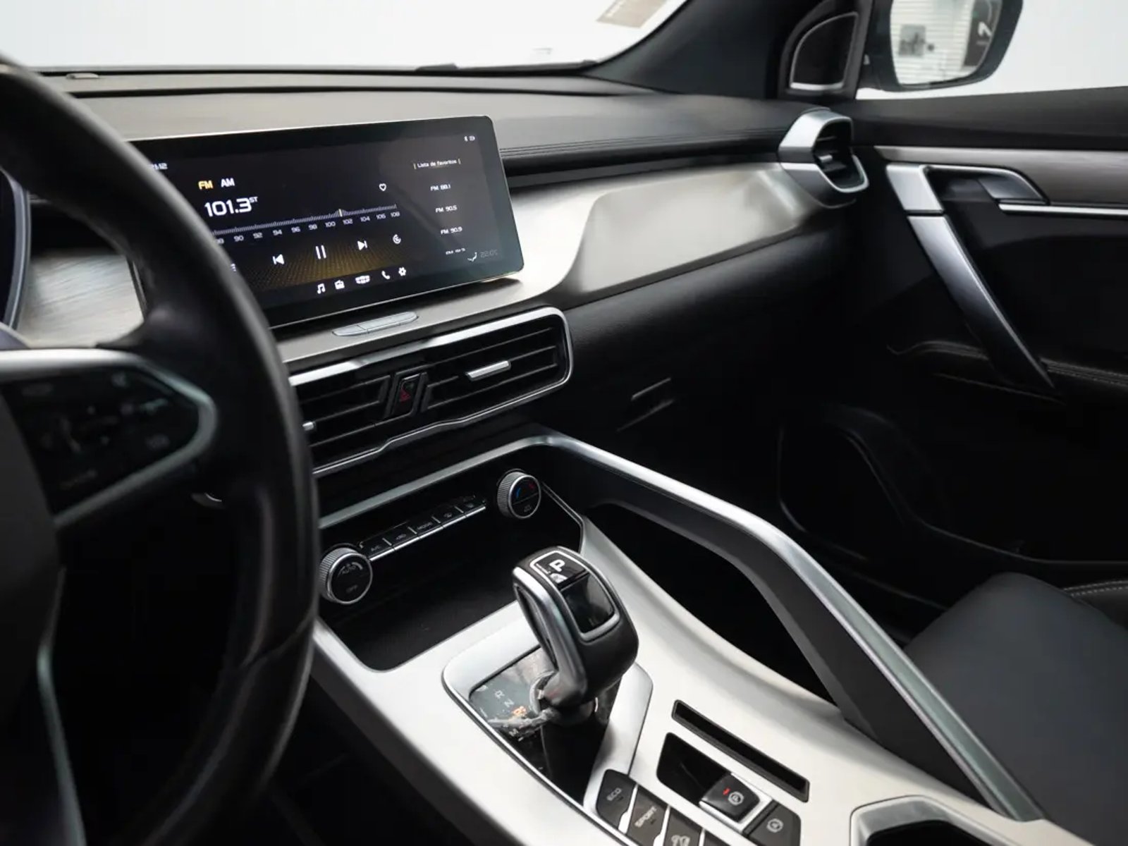 Geely COOLRAY 2023 - Imagen 12 de 20