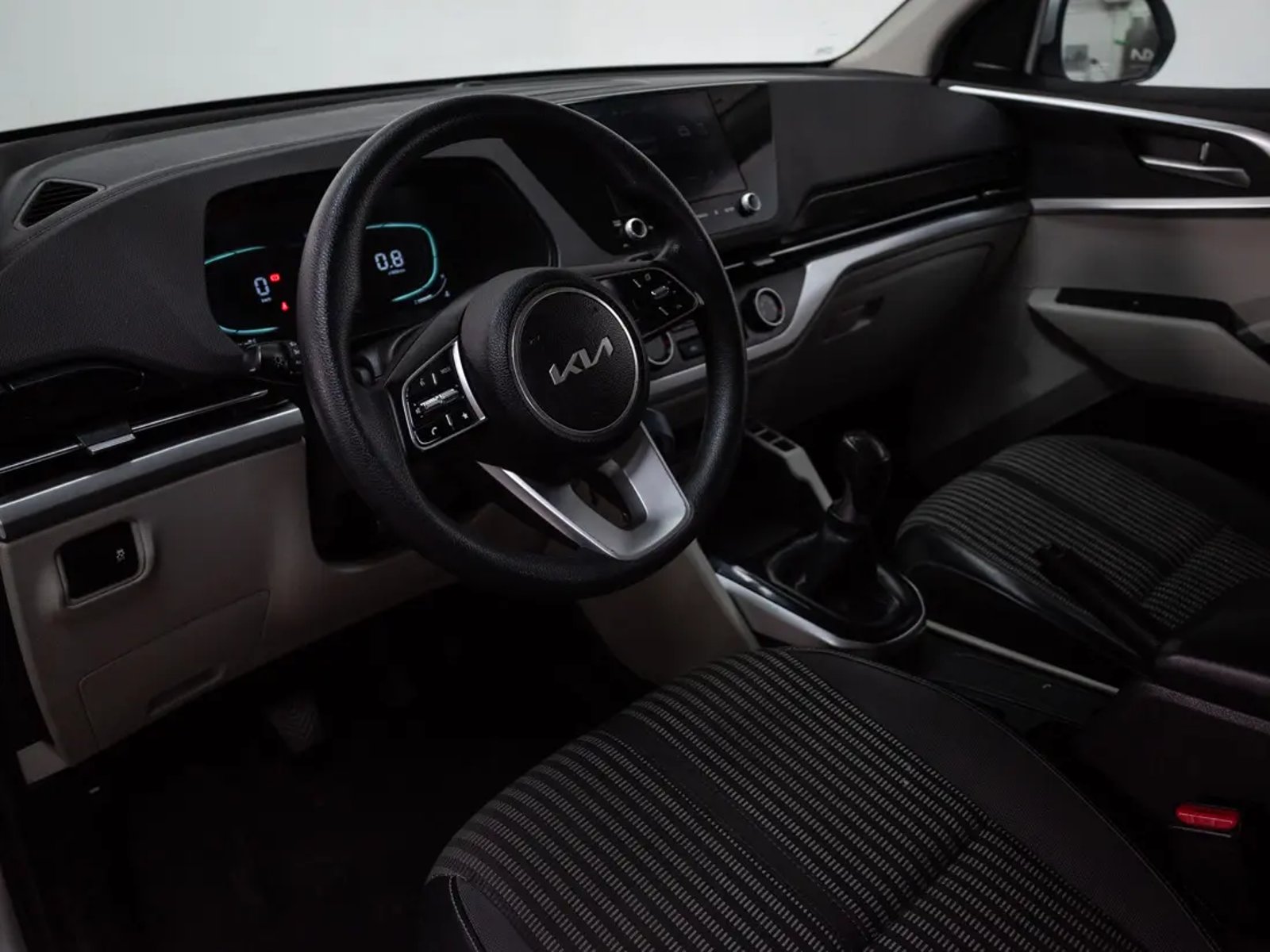 Kia CARENS 2023 - Imagen 11 de 20