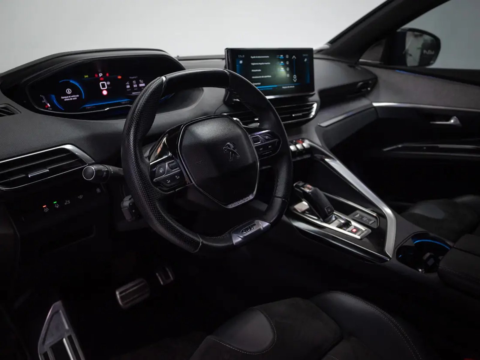 Peugeot 5008 2023 - Imagen 12 de 16