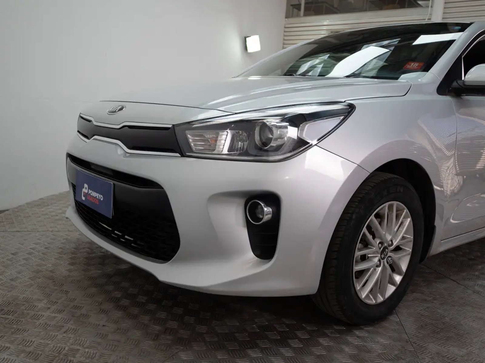 Kia RIO 5 2020 - Imagen 18 de 20