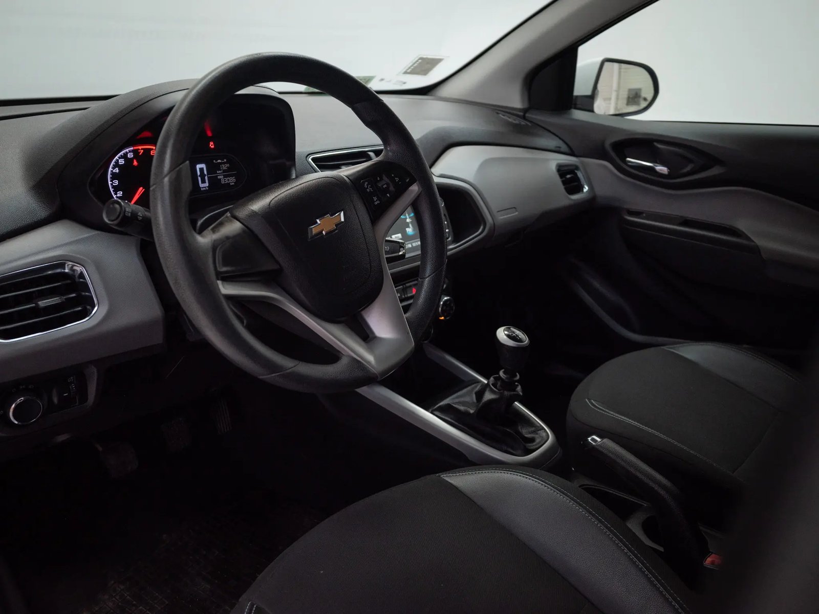 CHEVROLET ONIX 2020 - Imagen 17 de 19