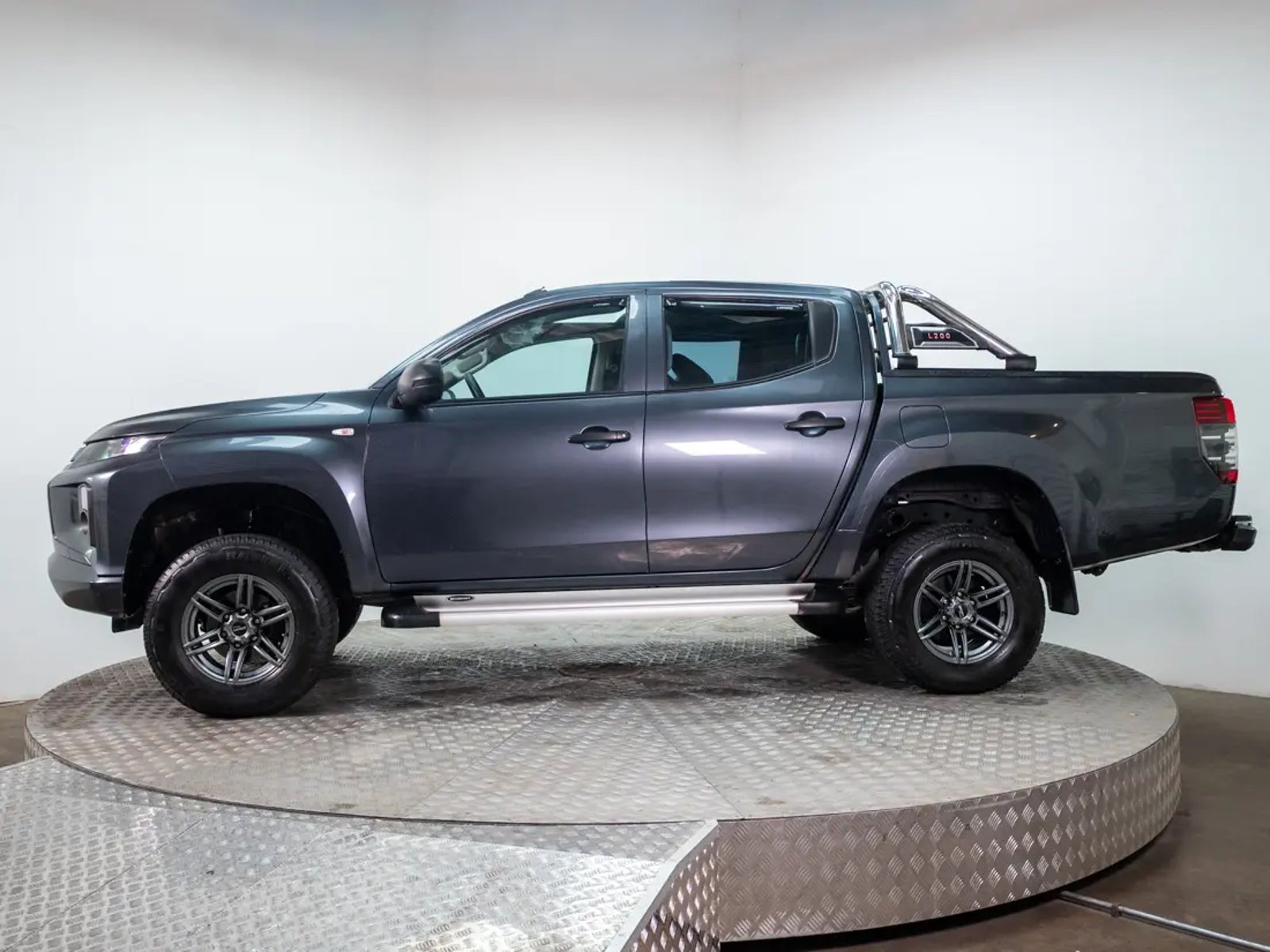 MITSUBISHI L-200 2021 - Imagen 7 de 18