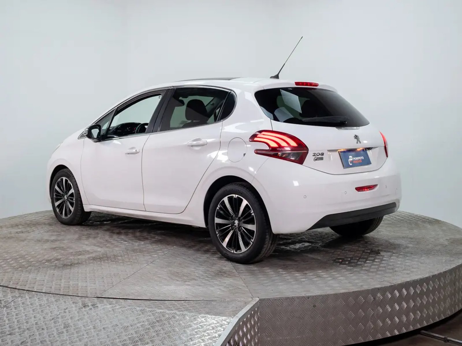 Peugeot 208 2019 - Foto 5 de 20