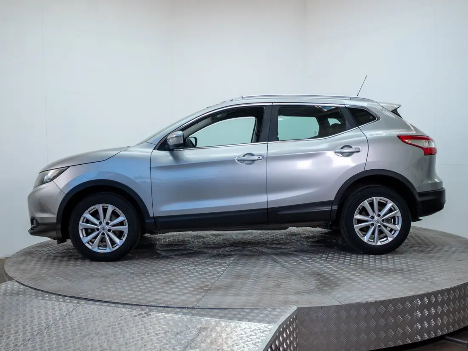 NISSAN QASHQAI 2015 - Imagen 5 de 16
