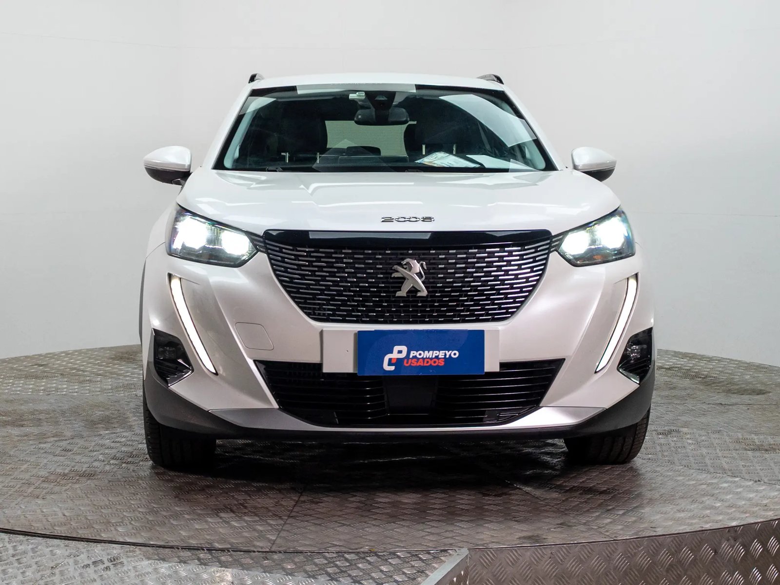Peugeot 2008 2021 - Foto 2 de 19