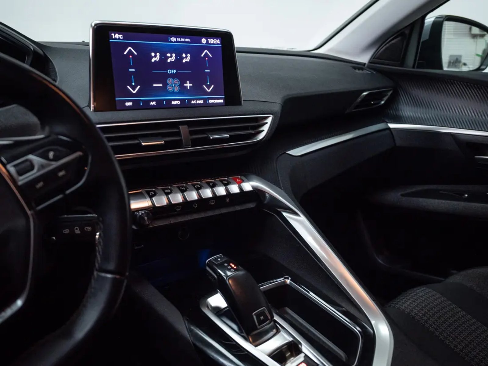 Peugeot 3008 2019 - Imagen 12 de 20