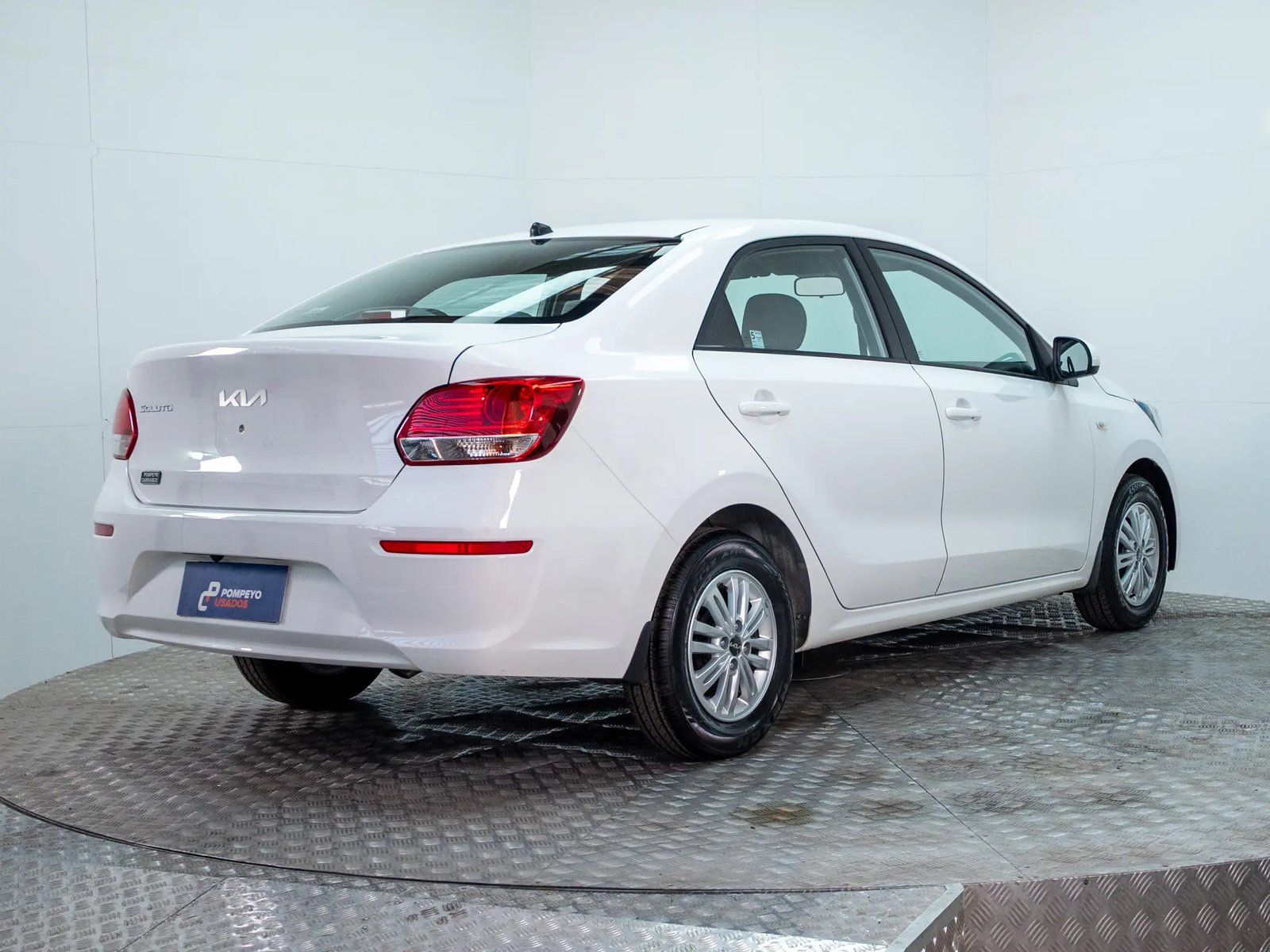 Kia SOLUTO 2026 - Imagen 8 de 19