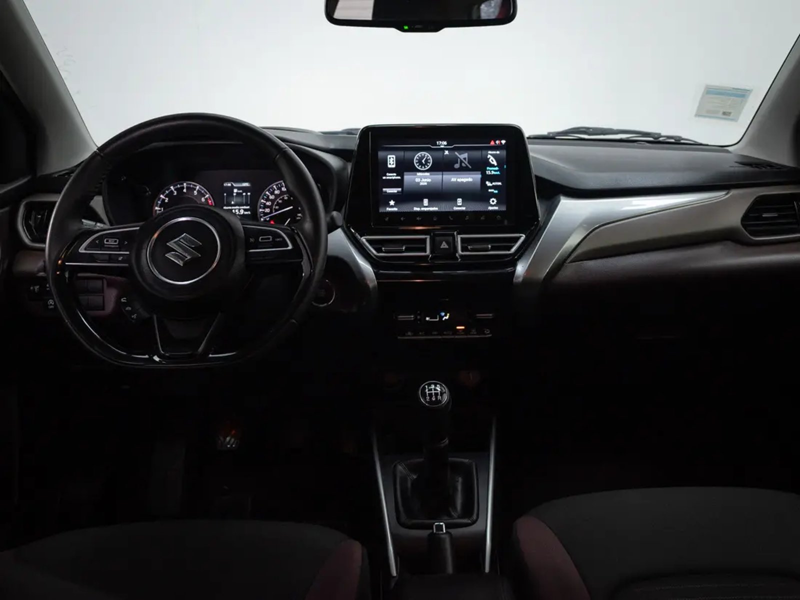 Suzuki FRONX 2025 - Imagen 15 de 19