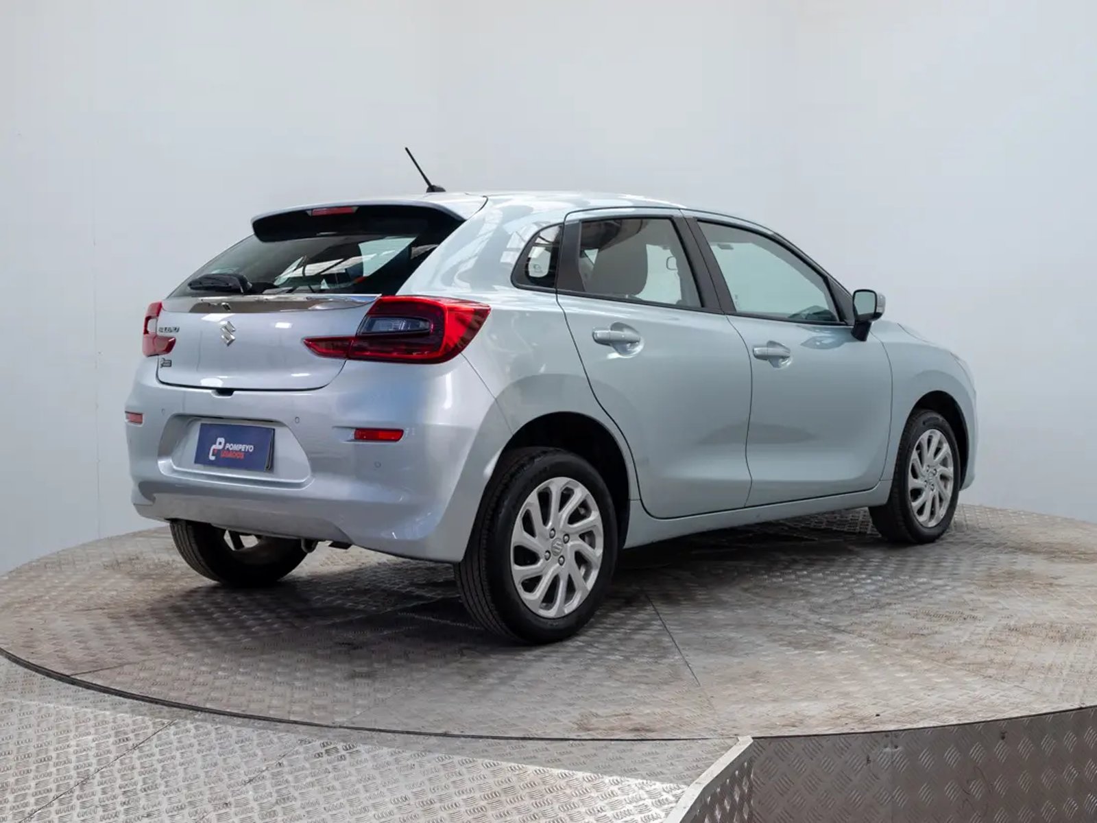 Suzuki BALENO 2024 - Imagen 7 de 20