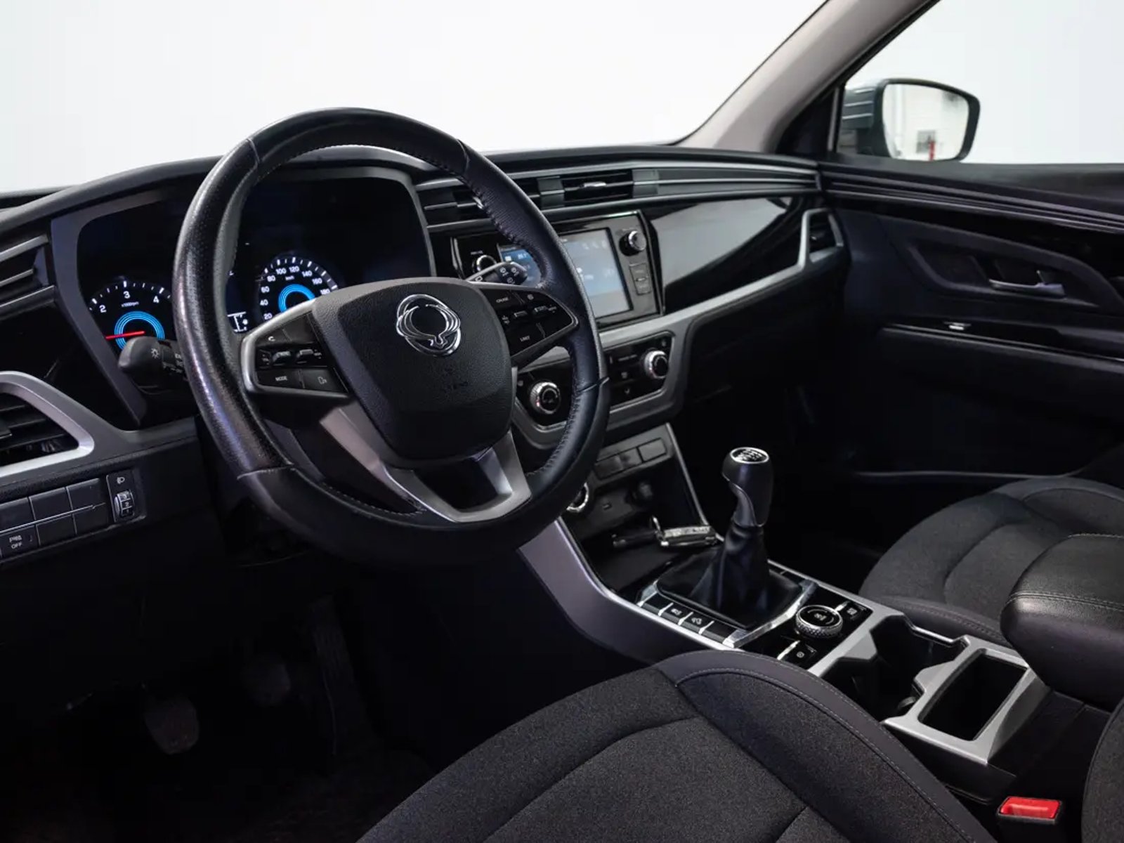 SsangYong KORANDO 2024 - Imagen 12 de 20