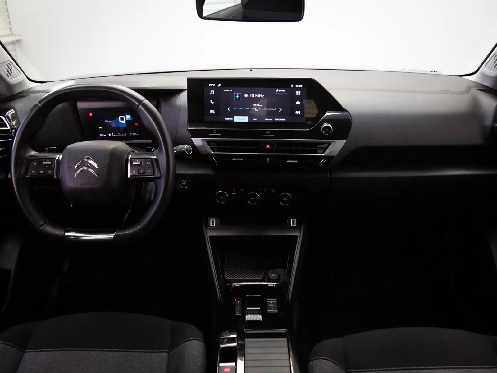 CITROËN C4 2022 - Imagen 11 de 15