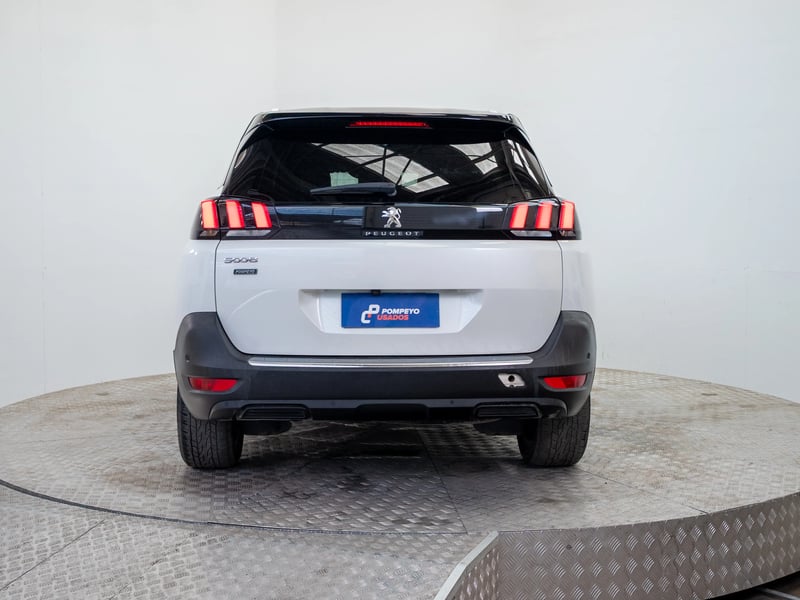Peugeot NUEVO 5008 2023 - Imagen 6 de 19