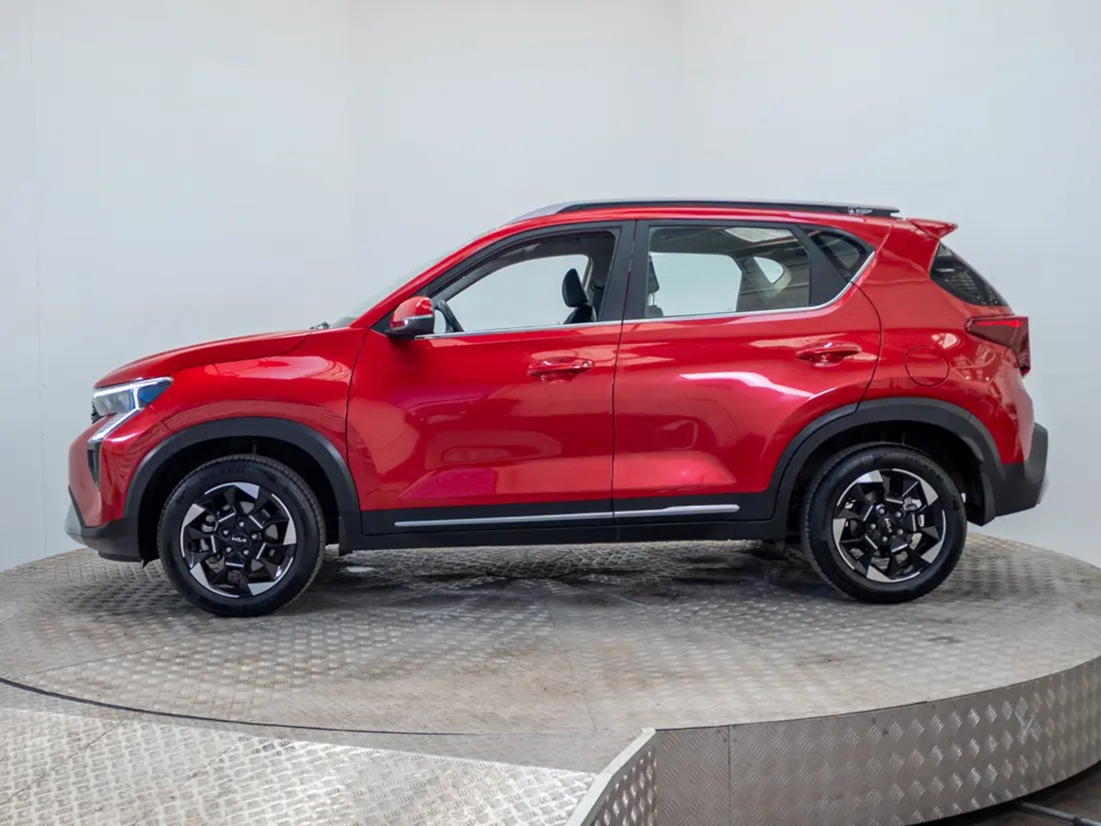 Kia SONET 2025 - Foto 4 de 20
