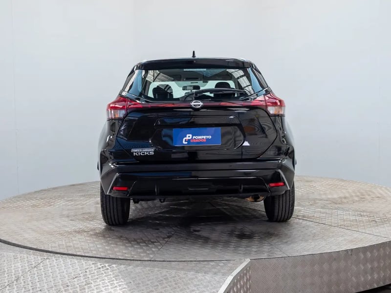 Nissan KICKS 2023 - Imagen 6 de 18