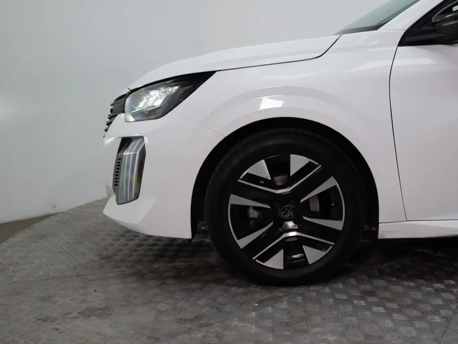PEUGEOT NEW 208 2025 - Imagen 16 de 19