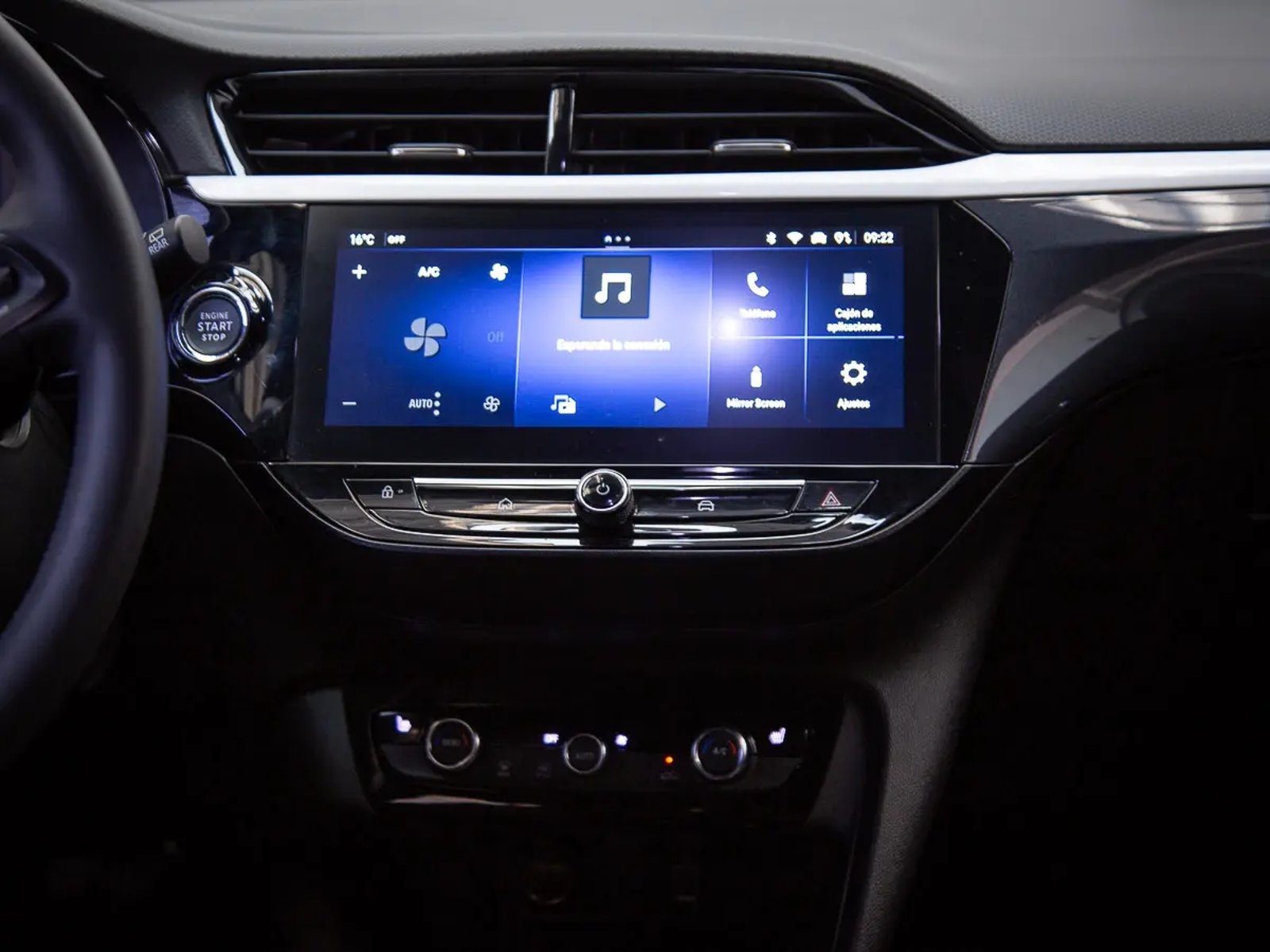 OPEL CORSA 2024 - Imagen 16 de 17
