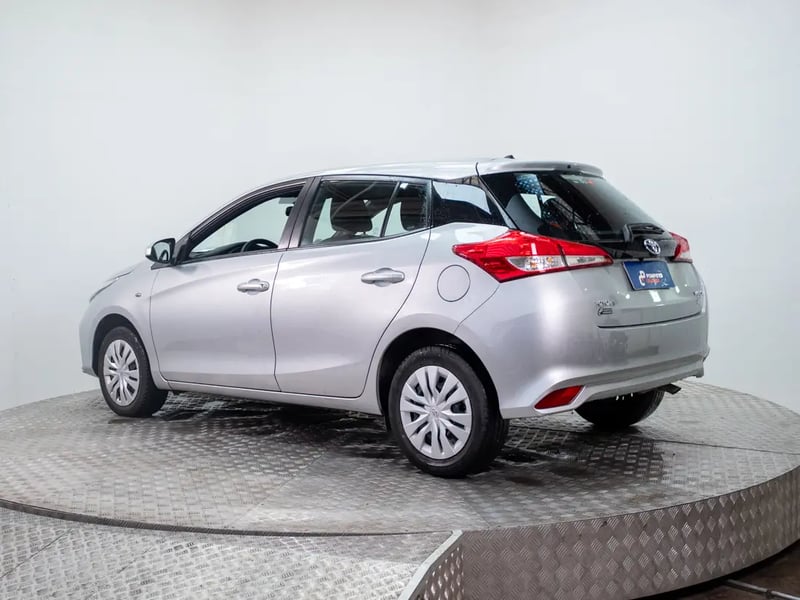Toyota YARIS 2022 - Imagen 5 de 20