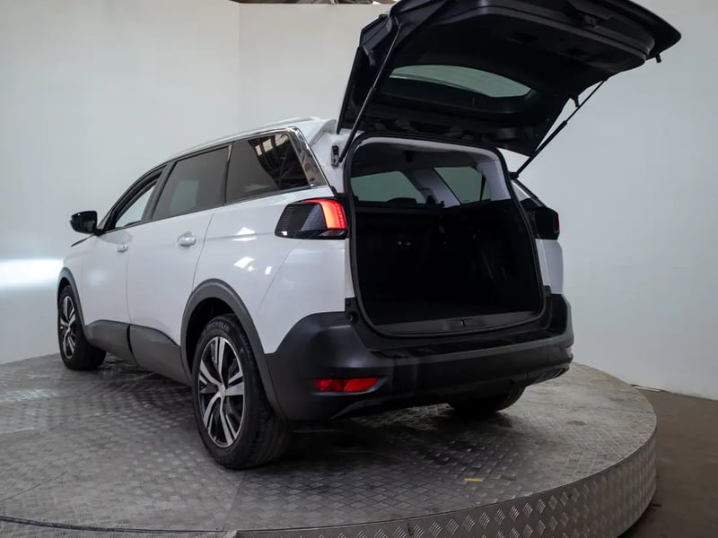 Peugeot 5008 2021 - Imagen 10 de 20