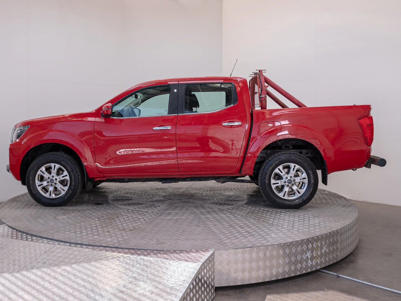 NISSAN NAVARA 2024 - Imagen 6 de 18