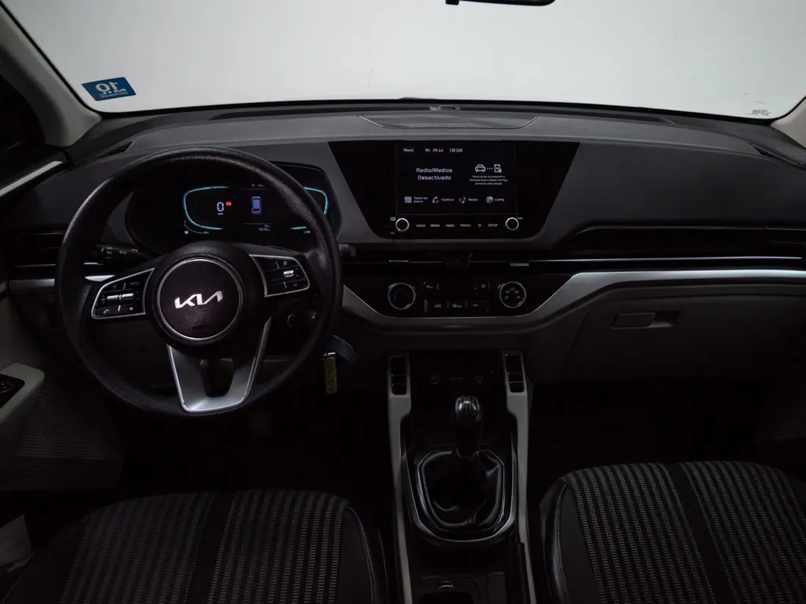 Kia CARENS 2023 - Imagen 16 de 20