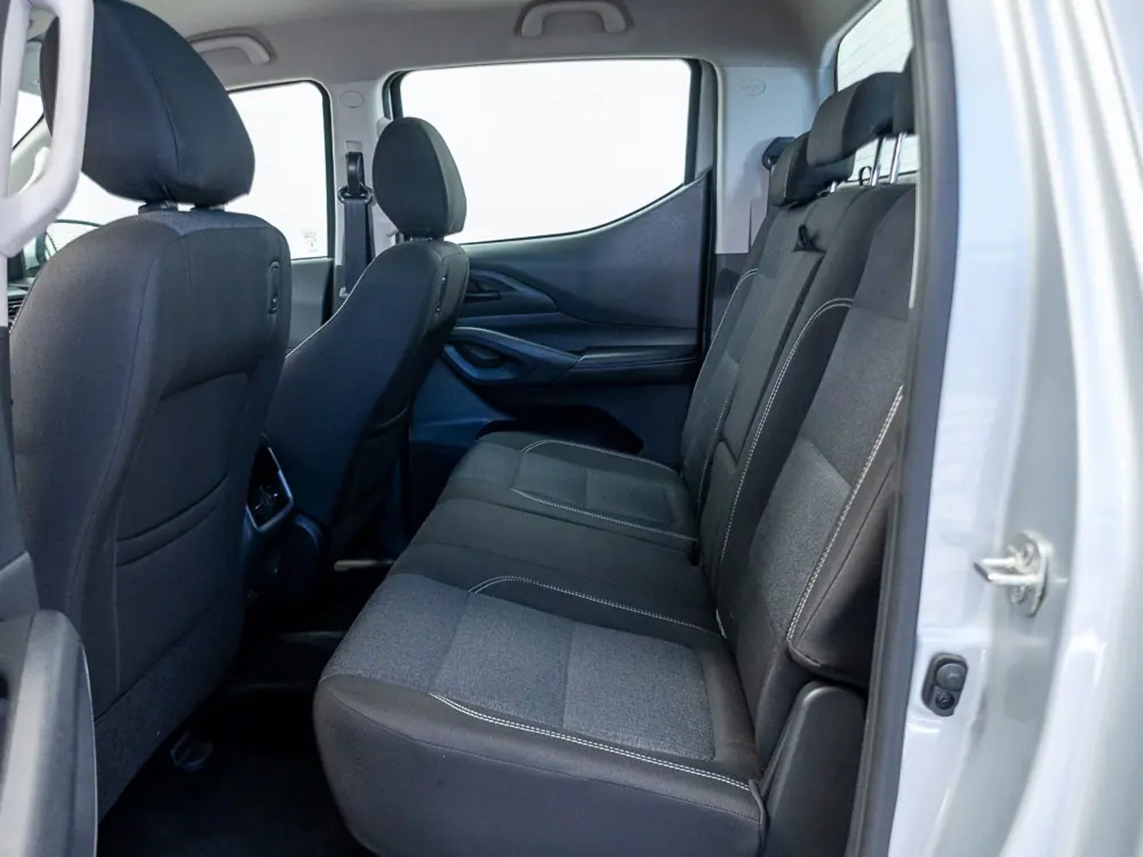 PEUGEOT LANDTREK 2026 - Imagen 15 de 16