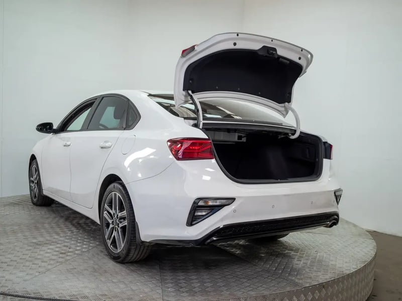 Kia CERATO 2019 - Imagen 10 de 19