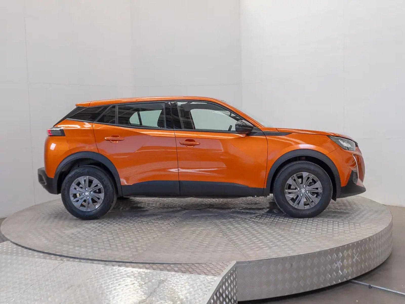PEUGEOT 2008 2024 - Imagen 11 de 17