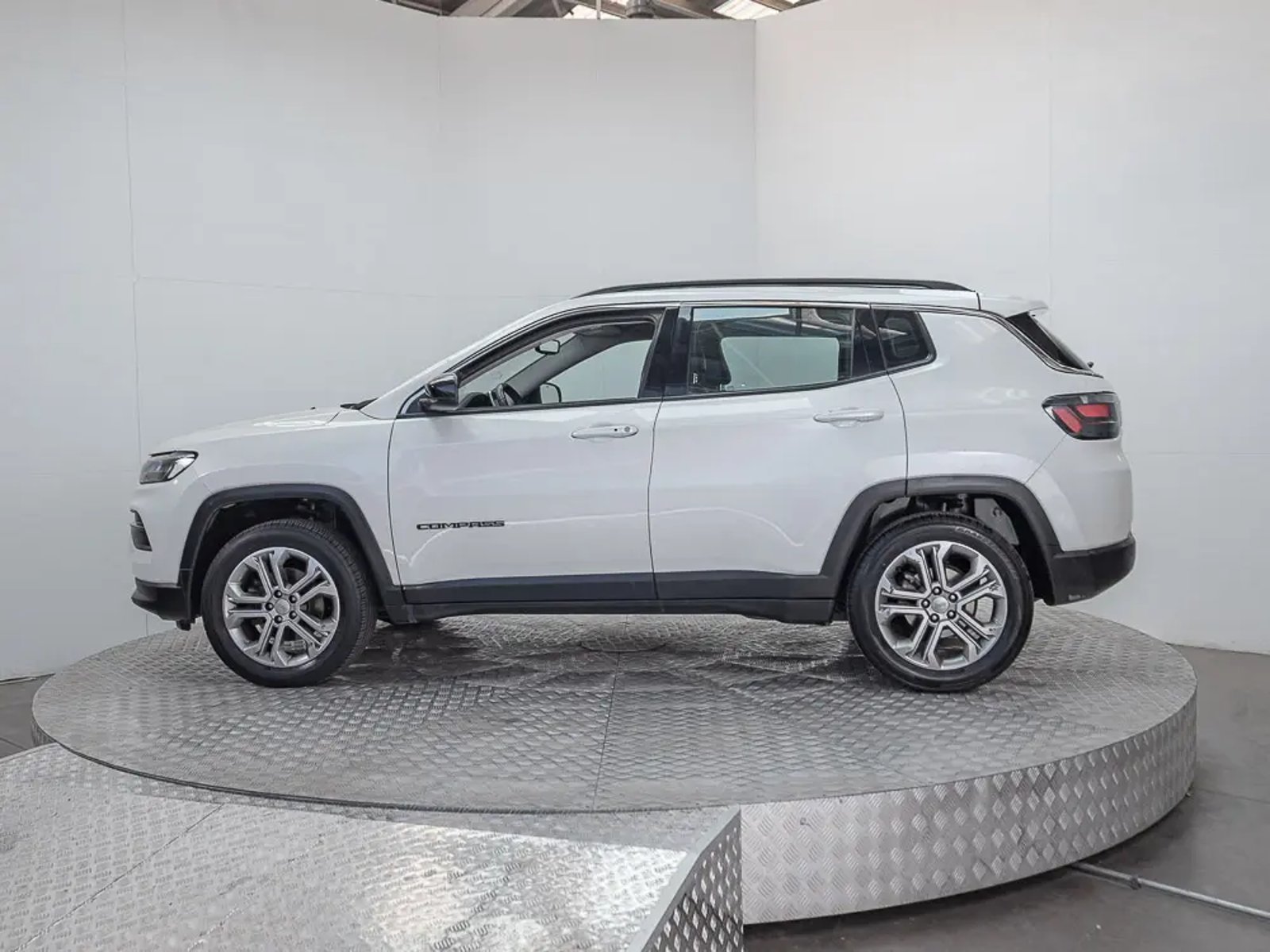 JEEP COMPASS 2022 - Imagen 5 de 16