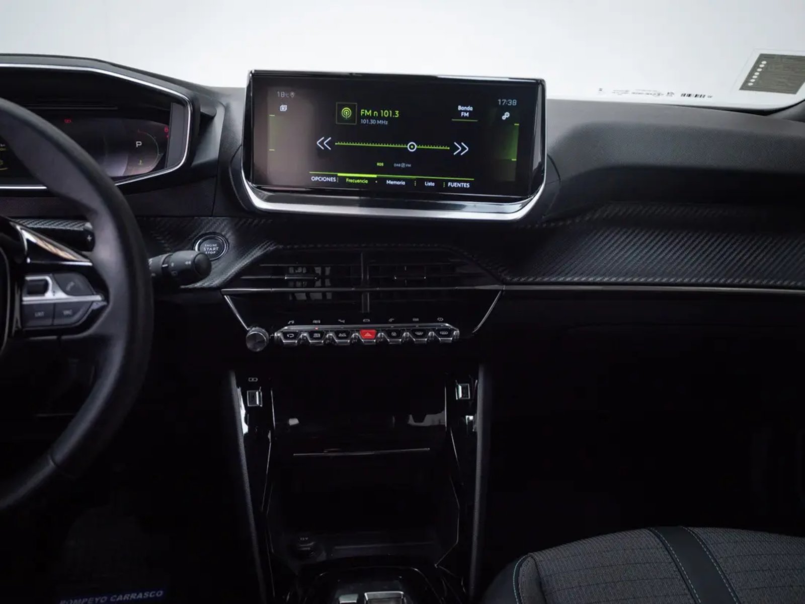 Peugeot 2008 2023 - Imagen 16 de 19